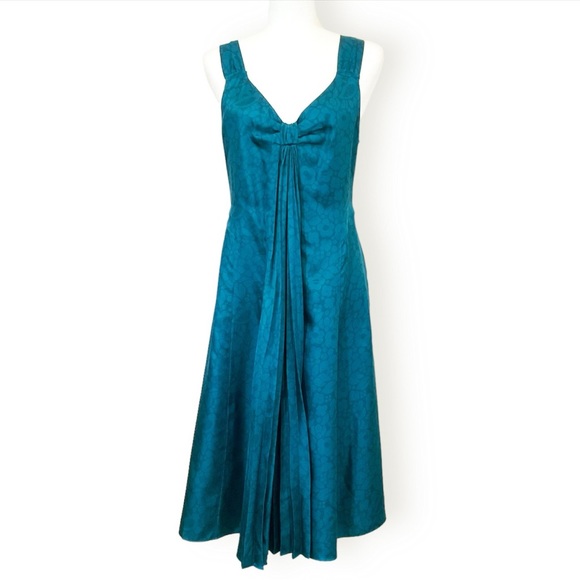 Marc Jacobs Silk ‘Flowers and Birds’ Trapeze Dress - Picture 1 of 10